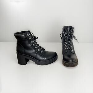 Nine West Quenton Lace-Up Lug Sole Heeled Black Combat Booties Size 7.5M EUC